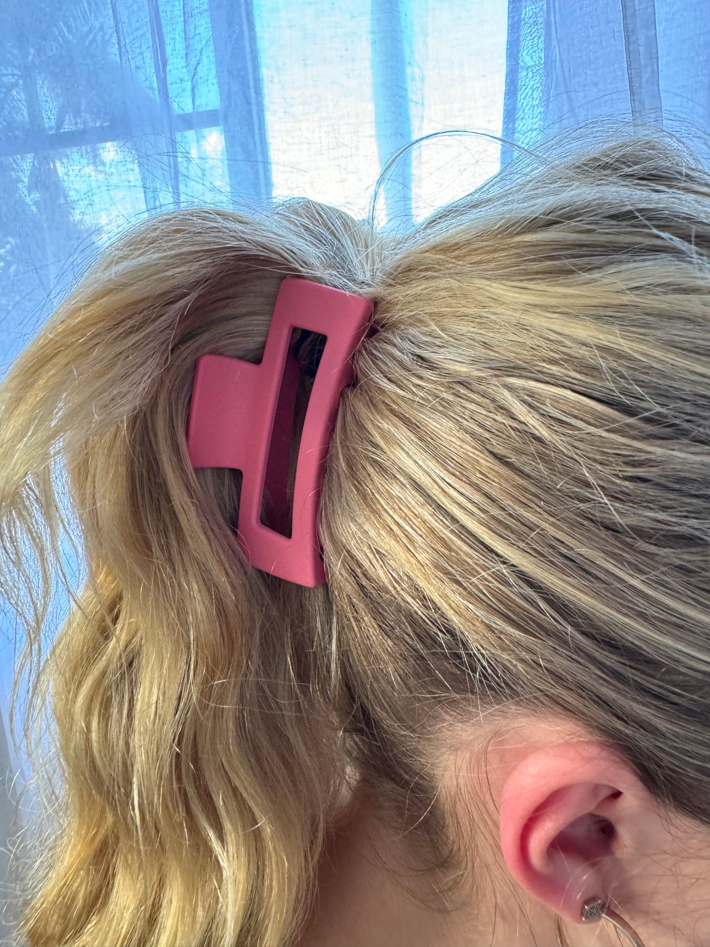 Hot Pink Claw-Clip