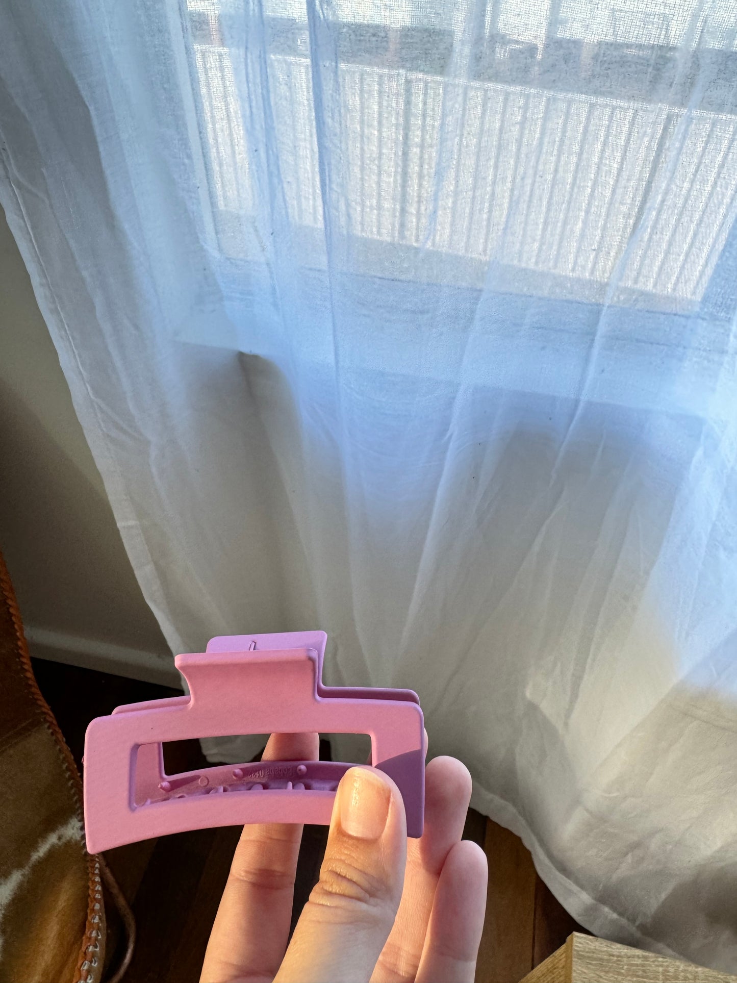 Mid Purple Claw-Clip