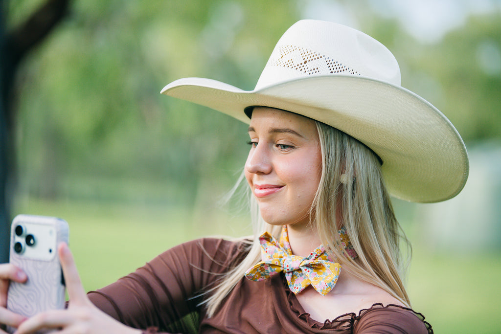 Country Blossom Neck Tie