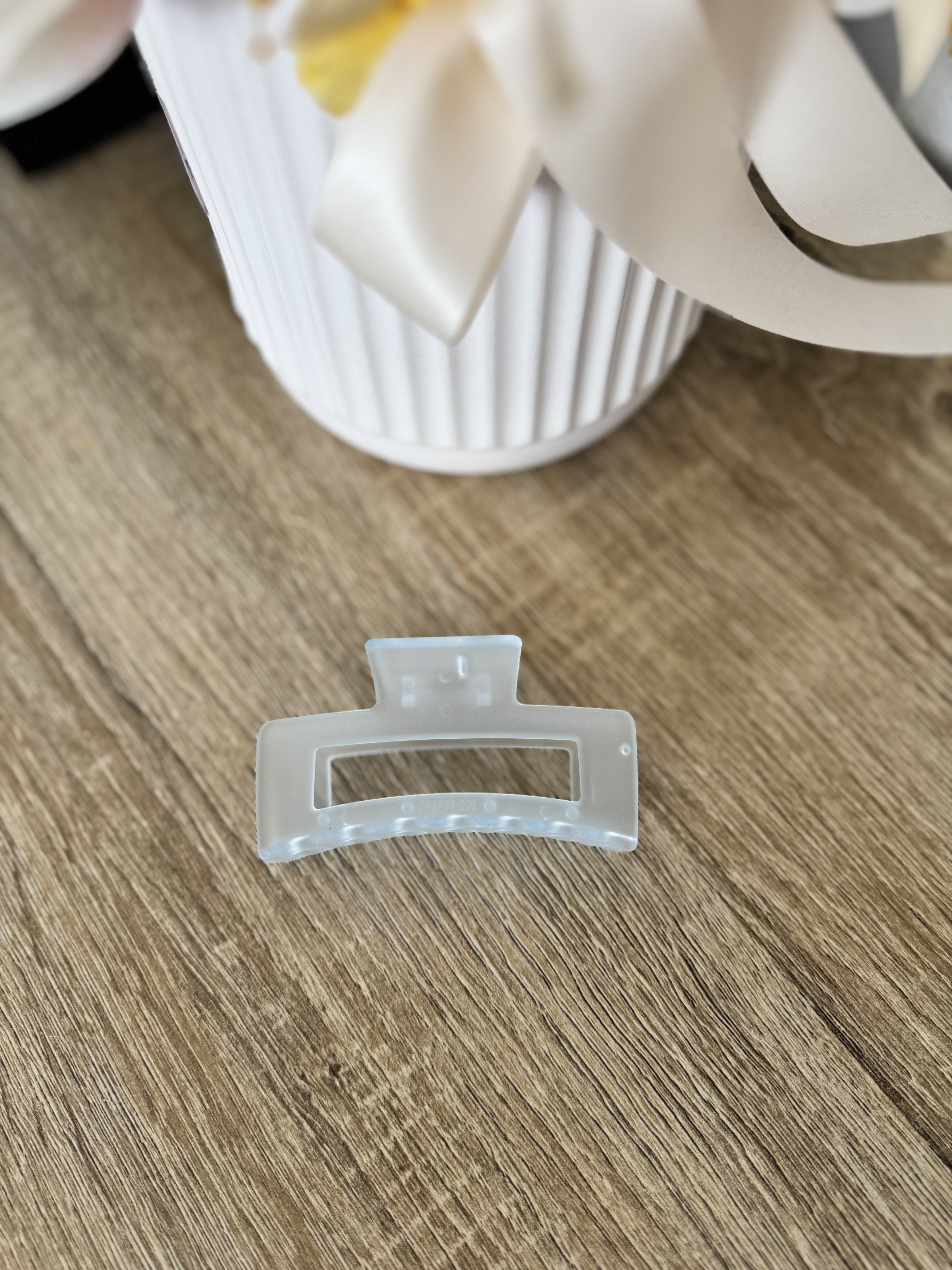 Frosted Blue Claw-Clip