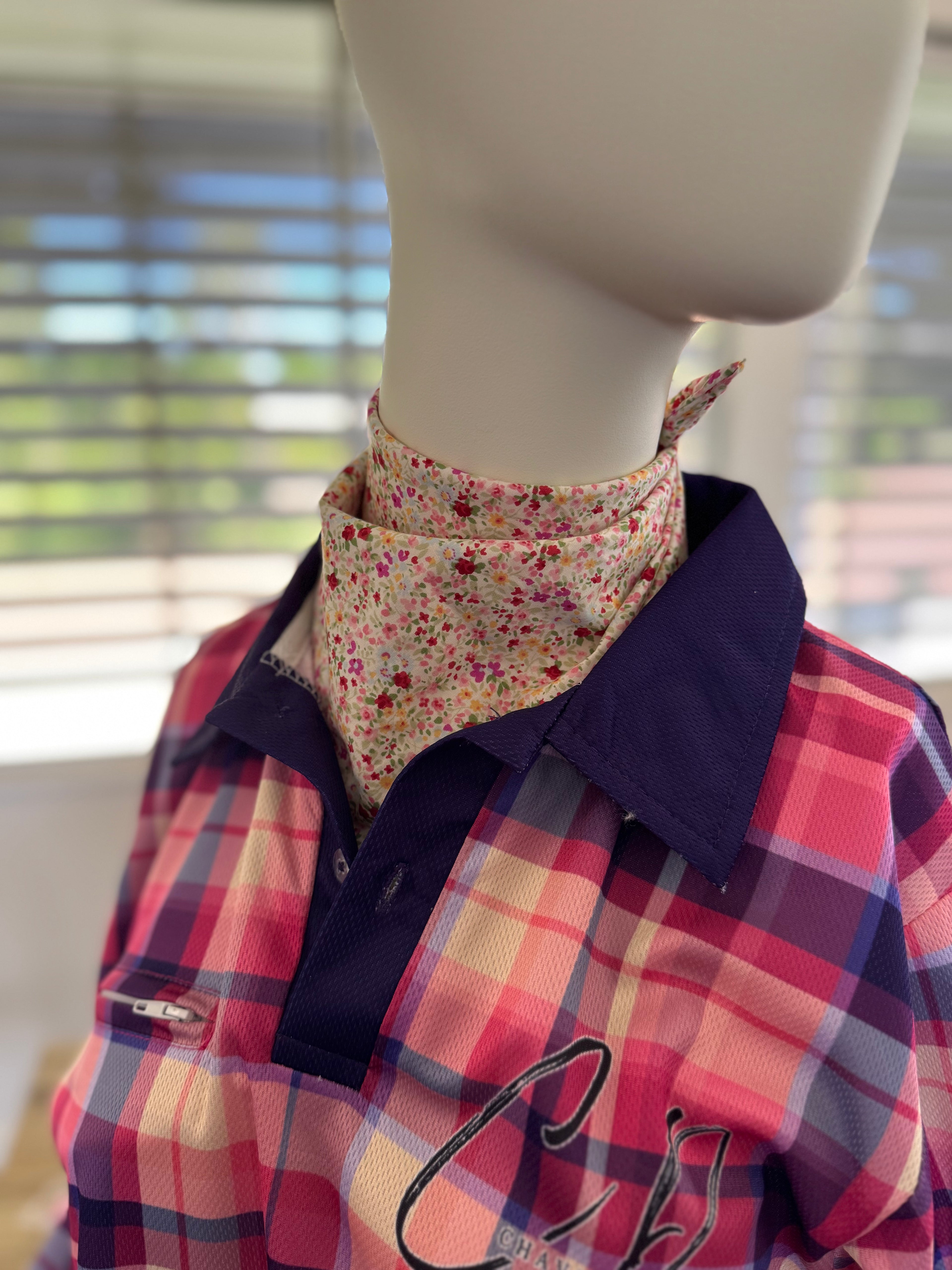 Botanic Breeze Neck Scarves