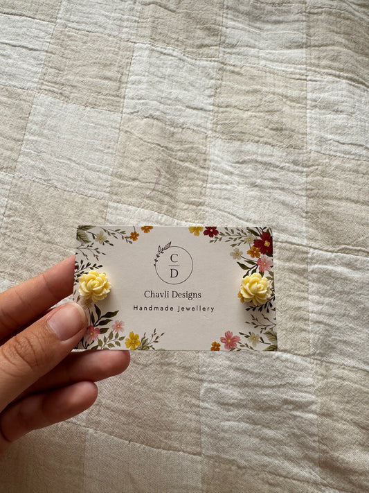 Cream Delia Flower Earrings