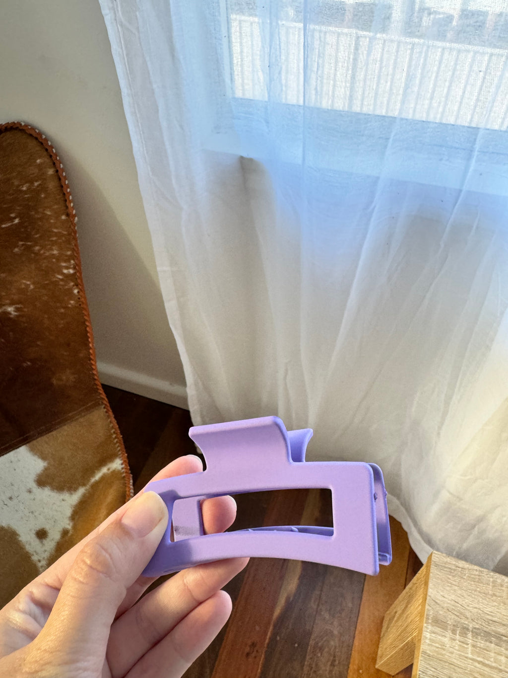 Bright Purple Claw-Clip