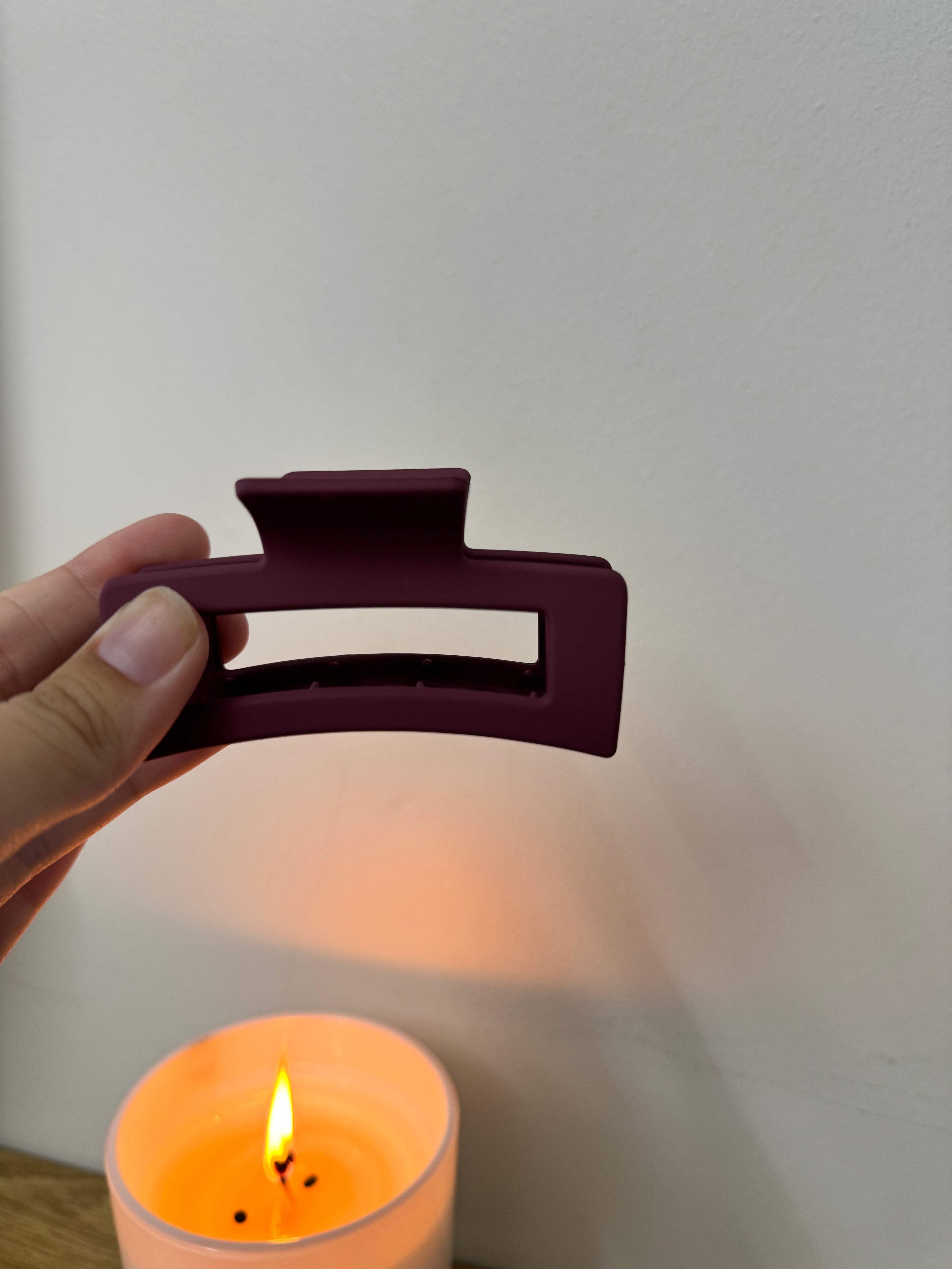 Deep Purple Claw-Clip