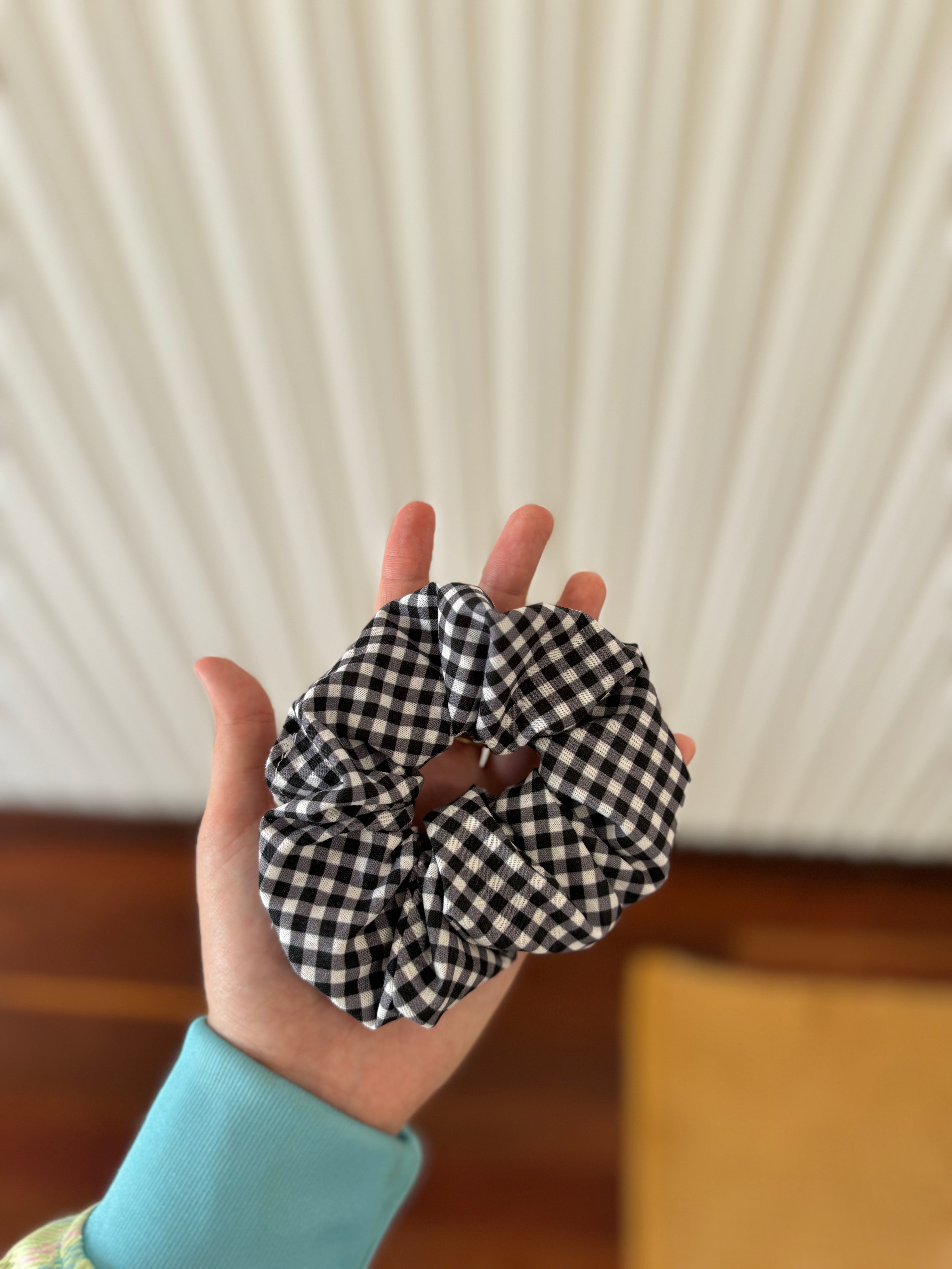 Black & White Checkered Scrunchie